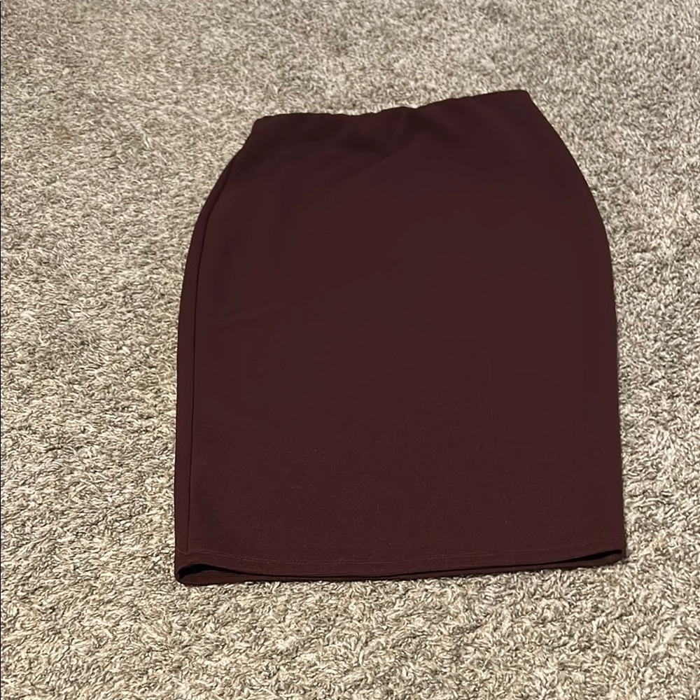 Bozzolo Maroon Pencil Skirt